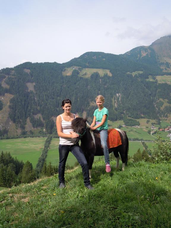 Ferienhaus Resinger Matrei in Osttirol Bagian luar foto
