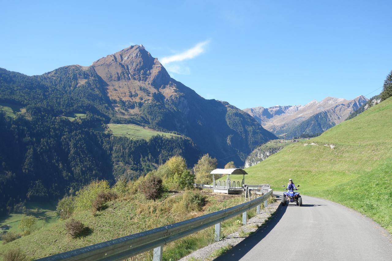 Ferienhaus Resinger Matrei in Osttirol Bagian luar foto