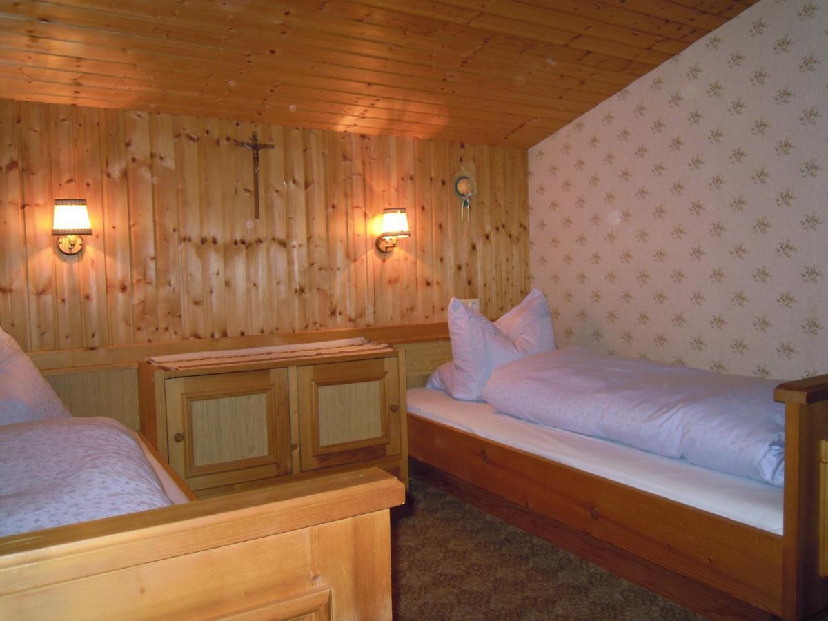 Ferienhaus Resinger Matrei in Osttirol Bagian luar foto
